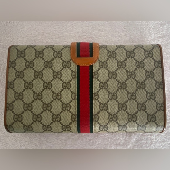 SOLD!! VINTAGE GUCCI CHERRY LINE SHOULDER BAG - Picture 3 of 15